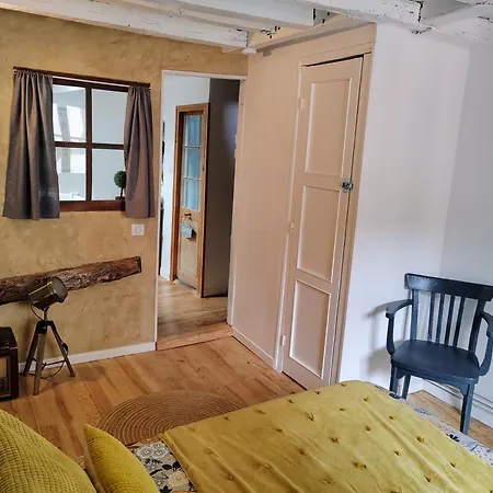 La Petite Beauvaisienne Apartamento *