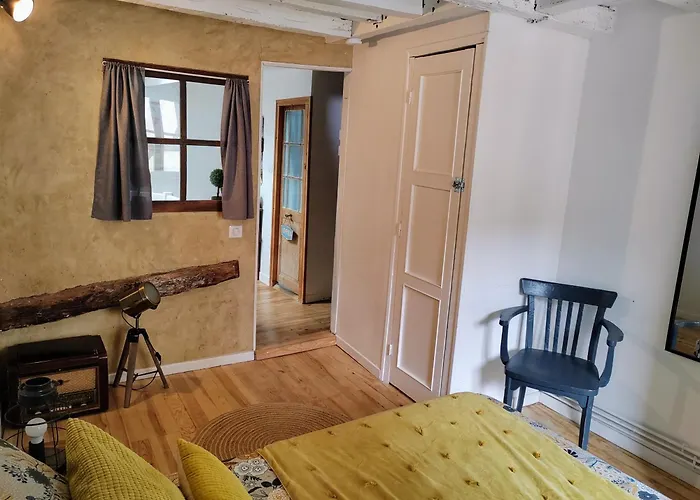 La Petite Beauvaisienne Apartament *